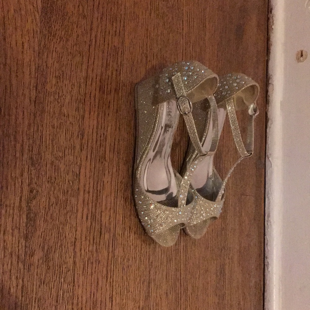 Girls heels
